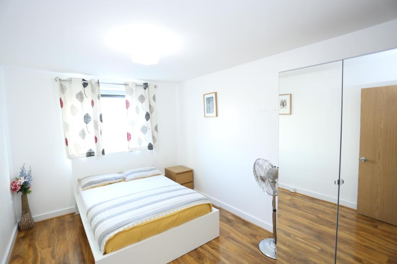 Lovely View 2 Beds 2 Bath Apartment, London Exterior photo